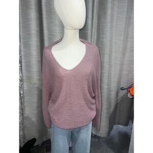 Urban Outfitters pale purple v-neck lightweight sweater size small‎